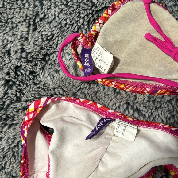 Bikini - Picture 5 of 5